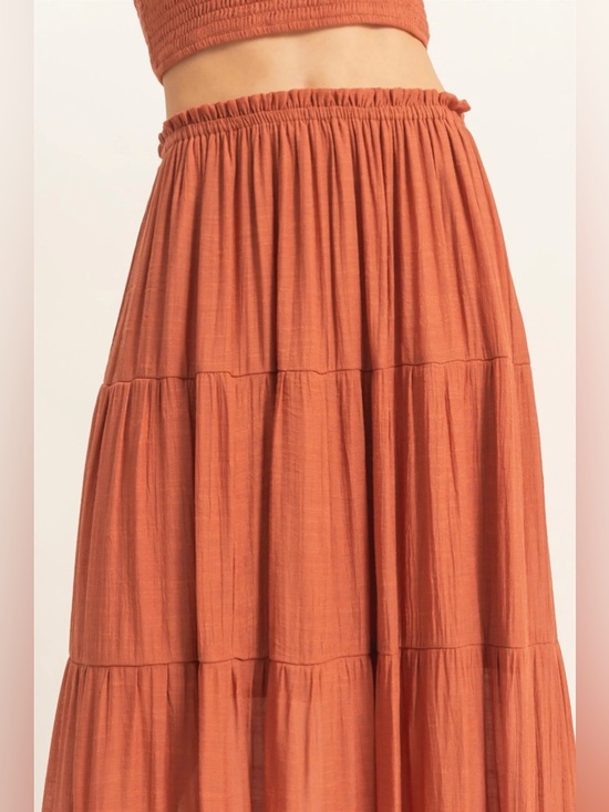 NEW HYFVE Rust Smocked Tube Top & Tiered Maxi Skirt Set Size Small - Picture 4 of 7